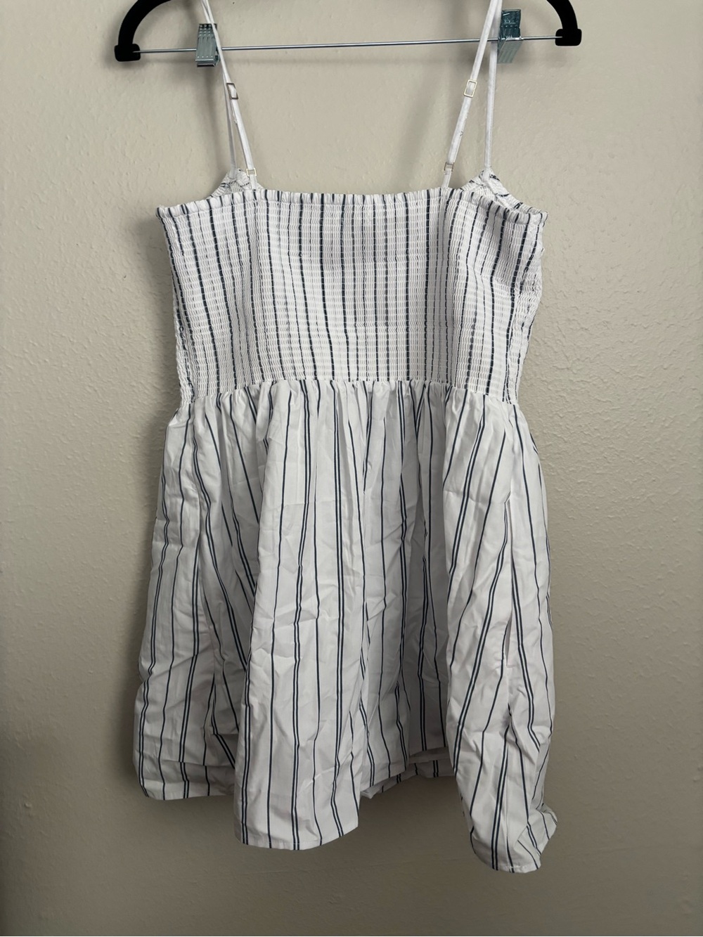 Abercrombie & Fitch Sydney Smocked Dipped waist Mini Dress L petite - Picture 6 of 8